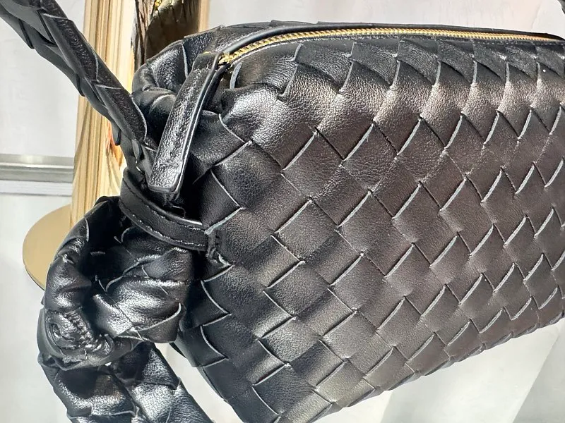 All Categories Official Website "Brand Women's Bags" Women's Bags 💙 BV 2025 Official Website New BV Crossbody Bag